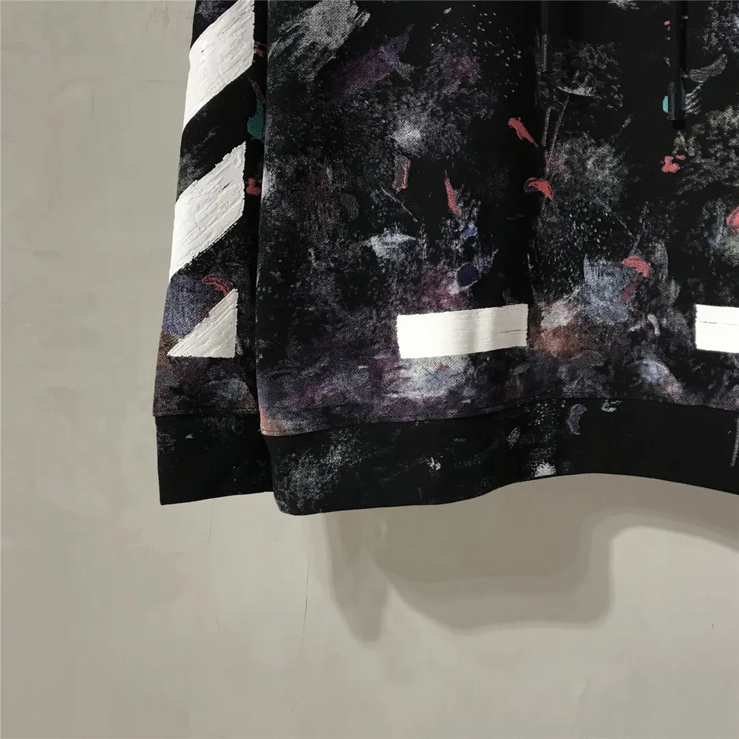 Top tested version OFFWHITE Starry Sky Fireworks Melbourne Limited Splash Ink Hoodie Hooded Pullover Fabric: Customized (more than 490 grams - double-ply large terry fabric at the counter) high-weight fabric made into clothes that look more textured, soft to the touch, super thick, classic version, small dropped shoulders, micro silhouette! Pay attention to the important points~ The weight of more than 490 grams is not exaggerated and does not contain water. Those sellers who brag about the weight can only deceive novice customers. But when you get our goods, the weight and sinking are right there. You can taste it yourself, and the texture does not lie! (100% cotton fabric, no pilling) The white arrows on the back + the stripes on the arms are all made of foam and have a feel and protrusions. The fireworks color system is obtained through contrasting printing. There are eight panels in the whole body. Seven color sets and eight panels are printed in eight times. The first layer is gray, the second layer is white, the third layer is yellow, the fourth layer is green, the fifth layer is blue, the sixth layer is purple, the seventh layer is orange. The last layer is arrow paint printing. The seven colors are layered on each other, which will also create new colors. The arrows on the back and the front squares are first glued and then hung in four layers. The paint has an obvious concave and convex feeling. Quality speaks for itself in the details. The blue letters are electrostatic three-dimensional flocking, which is done separately and then printed through high-temperature thermal transfer‼ ️It can be called a fake killer, you can see that every detail on the clothes is ceiling craftsmanship‼ ️ Size chart